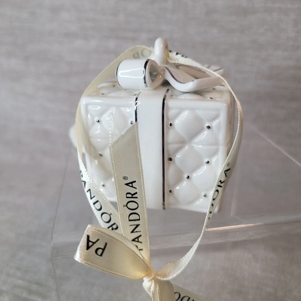 2 Pandora Gift Box Ornaments 2016 Porcelain White Christmas Holiday w Pouches